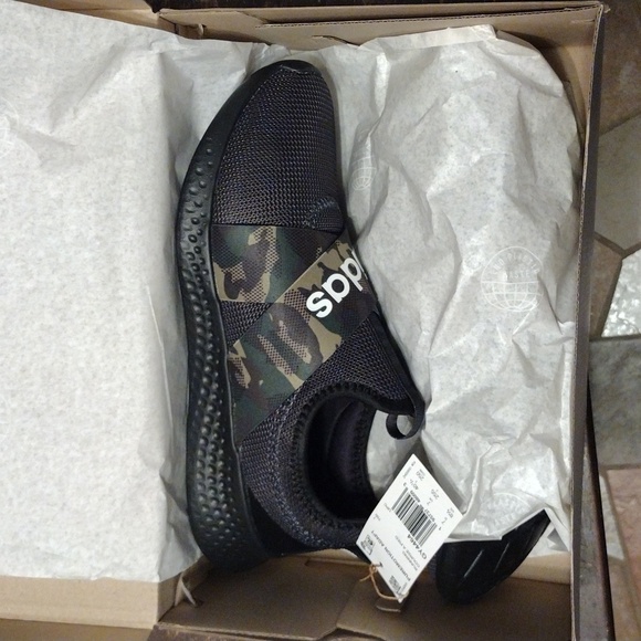 NWT pure motion Adidas. Brand new never even been tried on. Size 8.5 - Picture 6 of 7